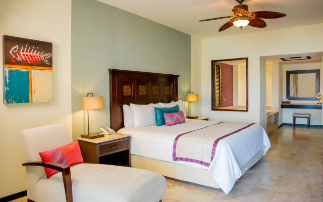 Casa Dorada Los Cabos Resort & Spa