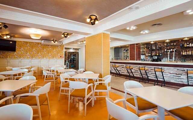 Hotel Dona Carmen