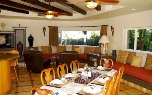 Villa Castillo Escondido