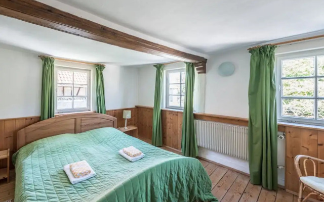 Holiday Home Gardener's House