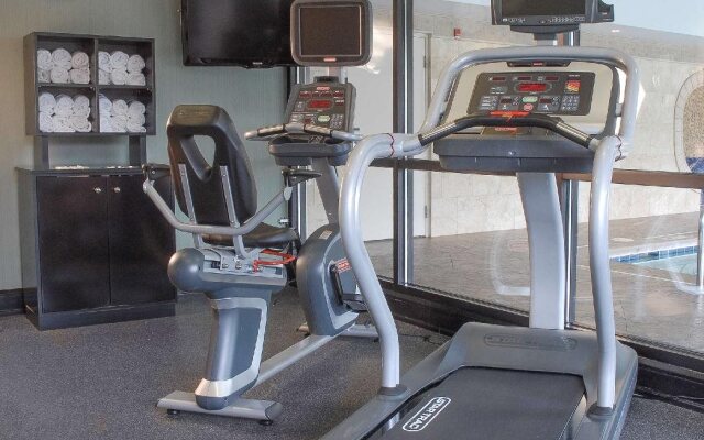 Hampton Inn & Suites Youngstown-Canfield