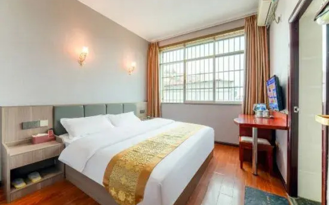 Chuxiong 7 Hotel