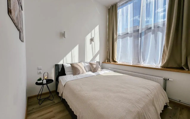 AV Arctic House | Ametist Central Apartments on Lenin Avenue