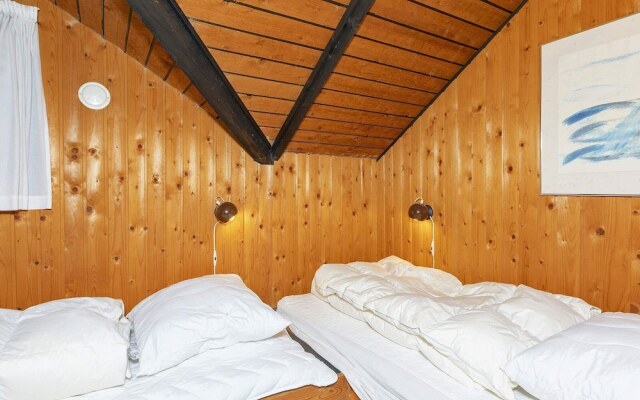 8 Person Holiday Home in Logstor-by Traum