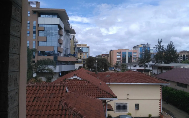 Lovely 1 Bedroom Apartment