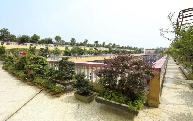 Wuhan New Expo Landscape Hotel