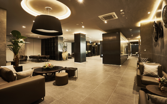 Royal Emporium Incheon Airport Hotel