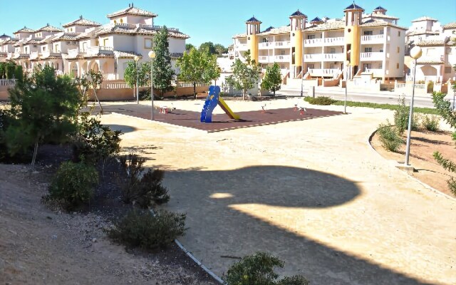 Playa Golf R6 Grd Floor Apartment And Comm Pool P242