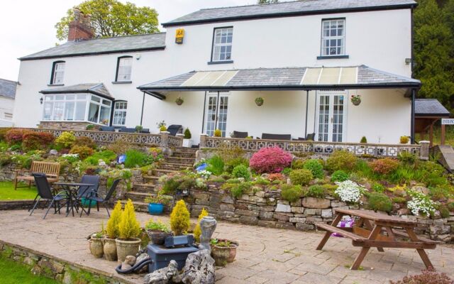 Llwyn Onn Guest House