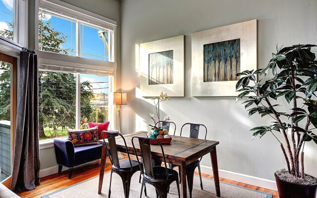 Rise and Shine Ravenna - Three Bedroom Home