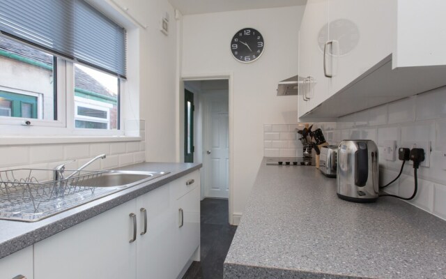 Townhouse @ Newlands Street Stoke