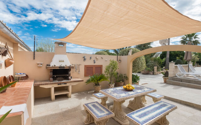 Villa Ca na Guerrera