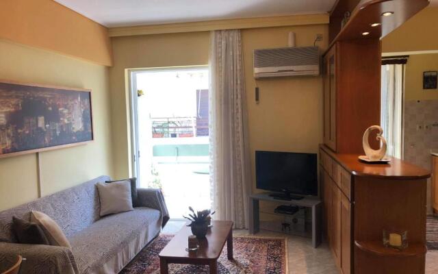 Bright apartment in Nea Palatia • Oropos