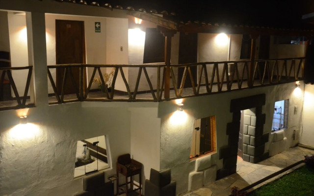 Hanaq Mayu Hotel