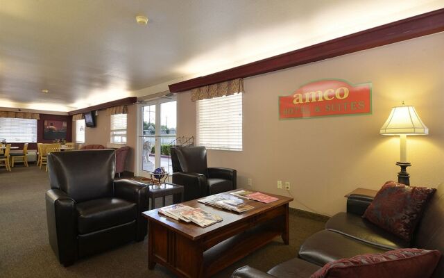 Stratus Suites - Boutique Hotel