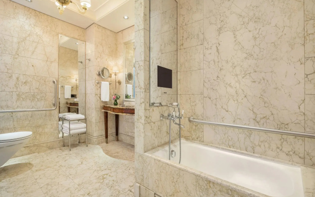 The St. Regis Singapore