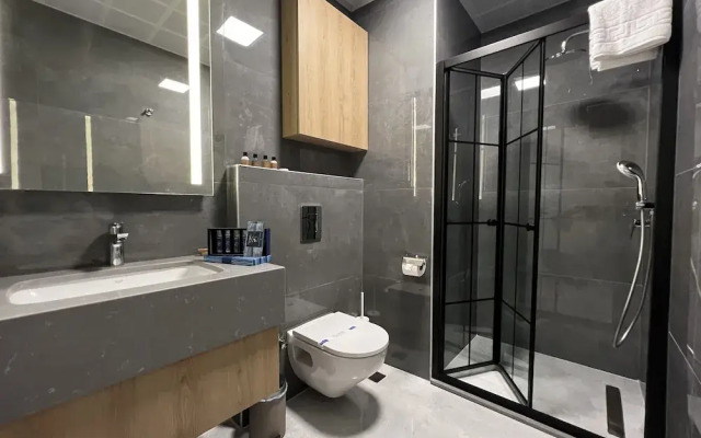 Kadagan Suites Ayasaranda