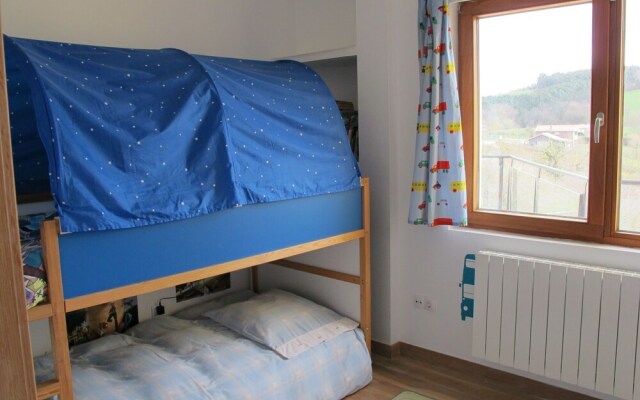 Welcoming Holiday Home in Villaverde de Pontones With Garden