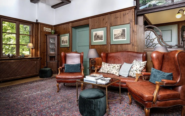 Villa Zollhaus Bed & Breakfast