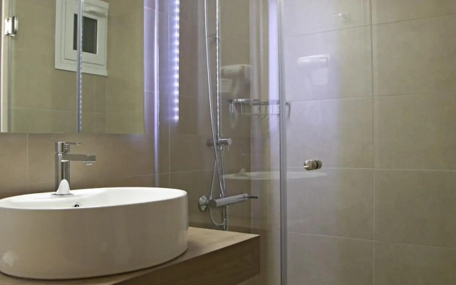 Elysee Hotel