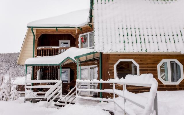 Zlatogor Guest House