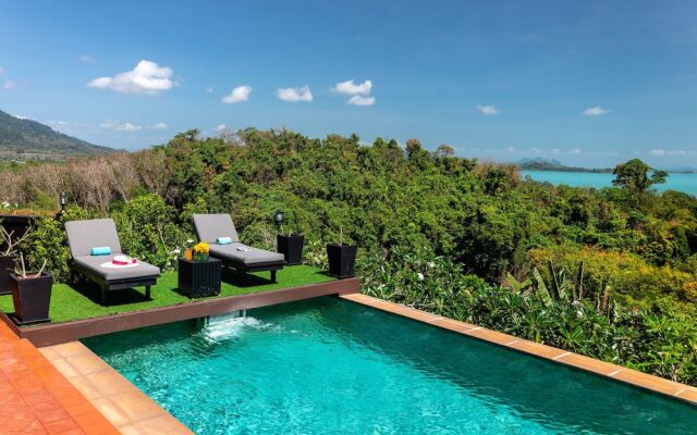 Picturesque 4br Cape Yamu  Pool Villa