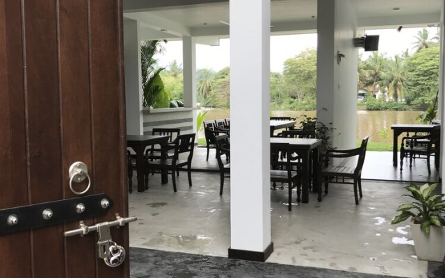 Galle Riverside Apartments