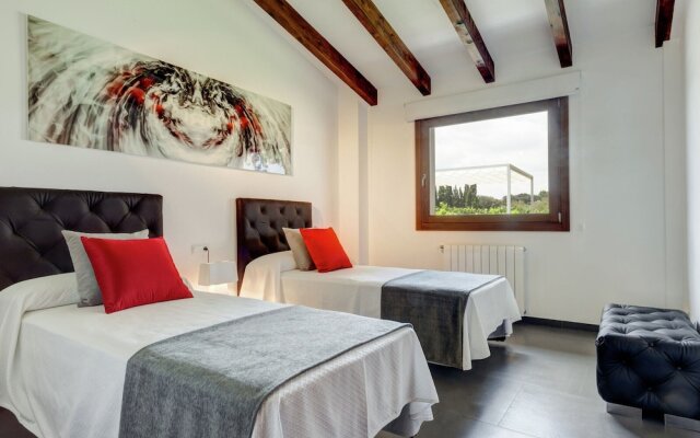 Villa in Muro With Pool and Tramontana Views