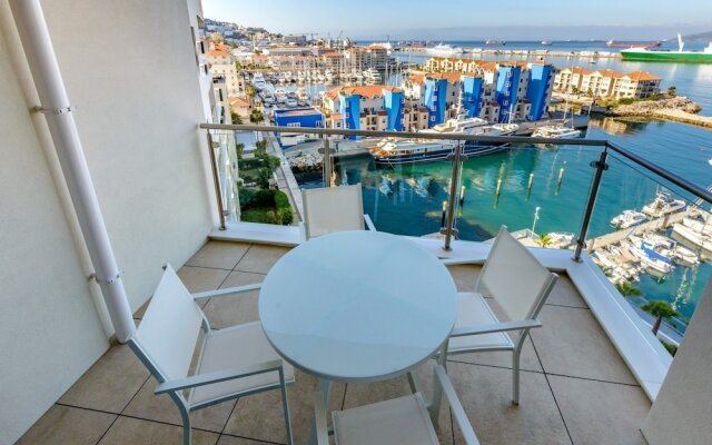 Luxury Modern Apartment With Exceptional Views! Hosted by Sweetstay