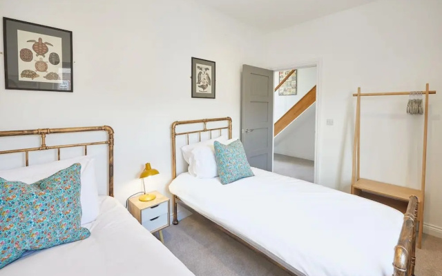 Host Stay Apartment C Cornerhouse Apartments