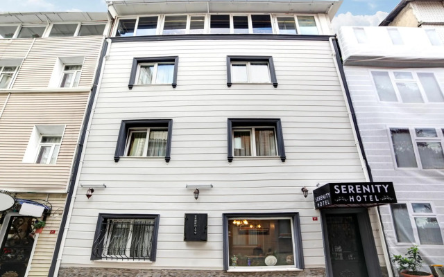 Serenity Hotel