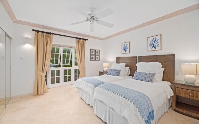 Royal Apartment 221 by Island Villas
