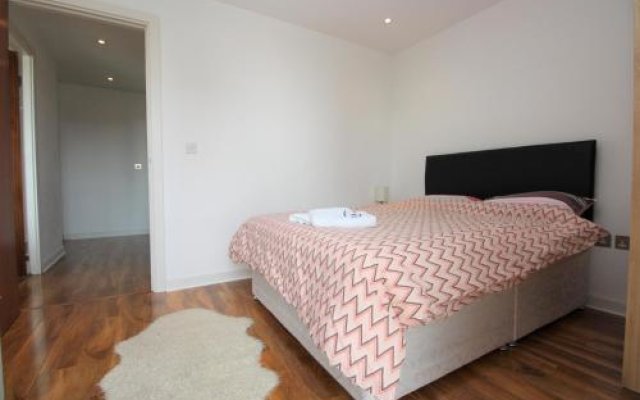 Media City LOWRY Apartment 4 Guests 2 Bed