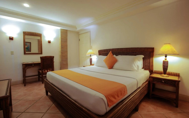 Paradise Garden Hotel and Convention Boracay Powered by ASTON
