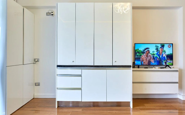 Apartamente WHITE TOWER cm