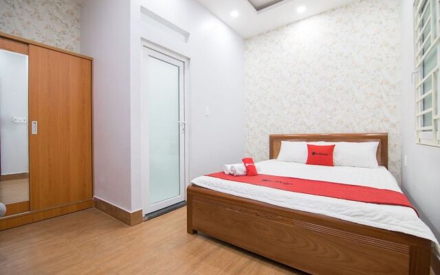 Reddoorz Plus @ Huynh Tan Phat