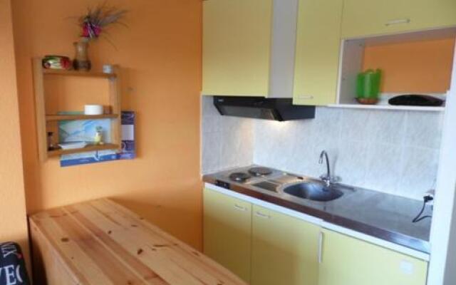 Apartment Clos des pins 1 2