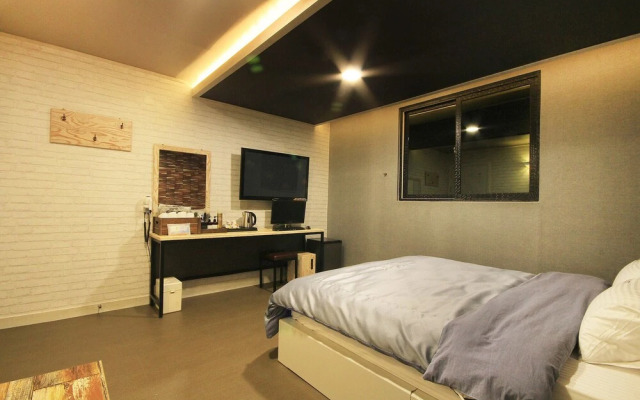 Gumi Wonpyeong-dong Hotel su