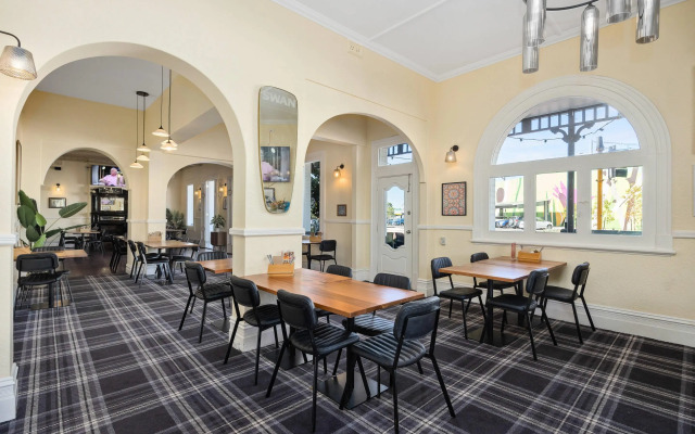 Quality Hotel Bayswater