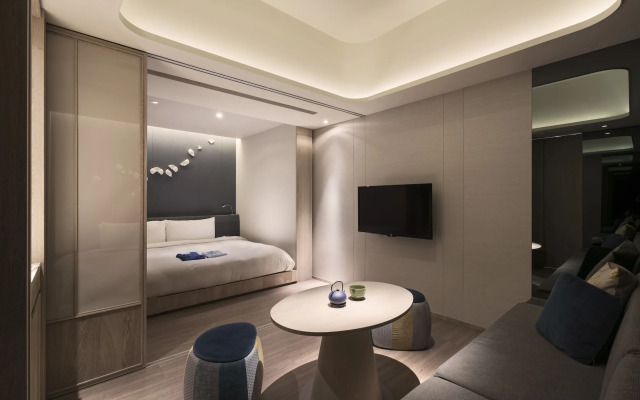 Wellspring by Silks Jiao Xi