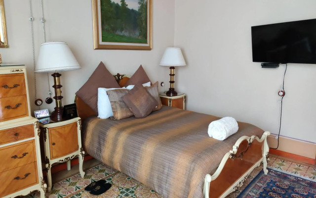 Azcami Boutique Hotel