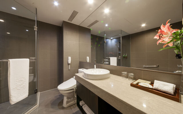 Sol Hotel