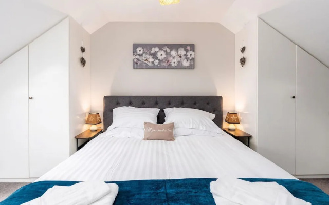 Stunning 3BD Home Hillsborough Sheffield