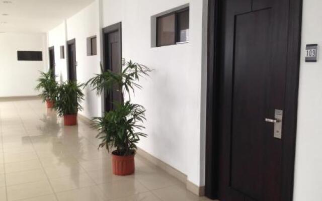 Hotel Brandts Ejecutivo Los Robles