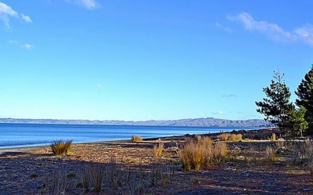 Ocean View Beachfront Apartment