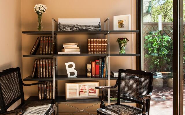 Born Barcelona Hostel