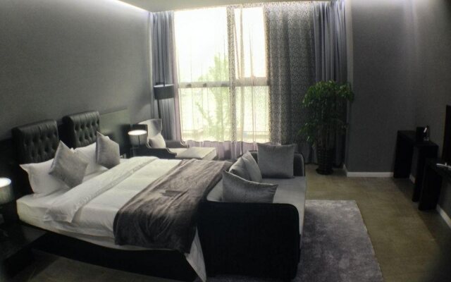 Air Hotel