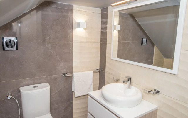 Jovan Apartments