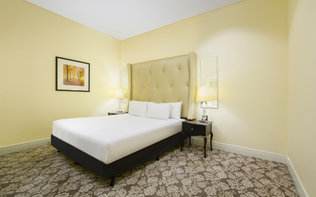 Rendezvous Hotel Melbourne – Guest Rooms – Melbourne
