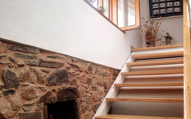 Villa With 2 Bedrooms in Montes da Senhora, With Wonderful Mountain Vi